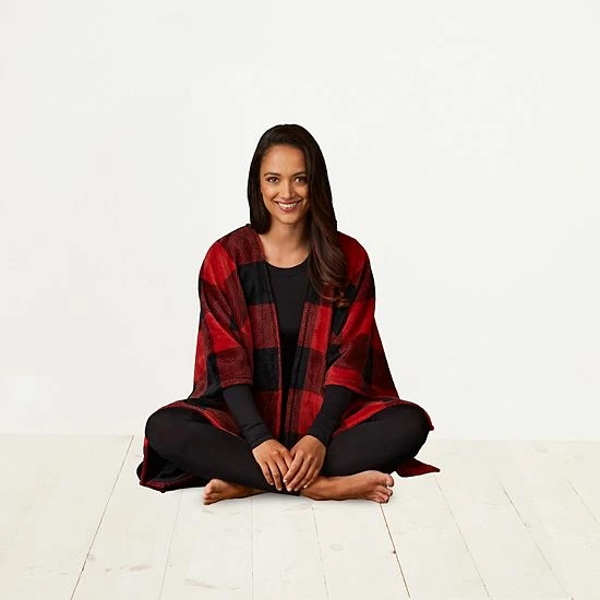 Women's Cuddl Duds® Double Plush Reversible Wrap Brown Animal 3 Women's Cuddl Duds® Double Plush Reversible Wrap Brown Animal - Image 3