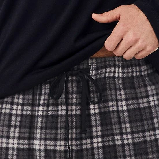 Men's Cuddl Duds® Cabin Fleece Pajama Set Navy Plaid 3 Men's Cuddl Duds® Cabin Fleece Pajama Set Navy Plaid - Image 3