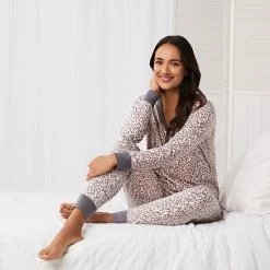 Petite Cuddl Duds® Henley Pajama Top And Banded Bottom Pajama Pants Sleep Set Gray Hearts 14 Petite Cuddl Duds® Henley Pajama Top And Banded Bottom Pajama Pants Sleep Set Gray Hearts -Cuddl Duds shop unnamed file 673